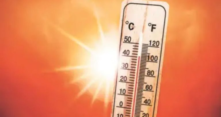 Maharashtra weather : महाराष्ट्रात 'ऑक्टोबर हिट'चा जोर वाढला; मुंबईसह कोकणात उष्ण व दमट हवामानाचा इशारा