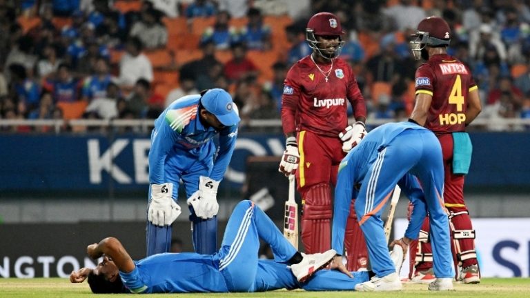 IND vs WI: तिसऱ्या वनडे सामन्यात वेस्ट इंडिजची सरशी, भारताने दिलेलं 351 धावांचं लक्ष्य गाठलं