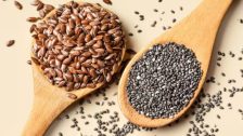 Flax seeds and chia seeds: छोट्या बियांमध्ये मोठे गुण! चिया सीड्स आणि फ्लॅक्स सीड्स का आहेत खास?