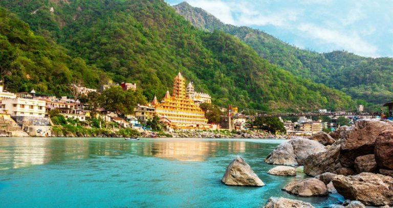 Diwali Travel : दिवाळीत कमी बजेटमध्ये फिरायचंय? मग ही ठिकाणं ठरतील उत्तम पर्याय; खर्चही येईल कमी!