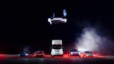 Tesla Roadster : हवेत उडणारी कार खरंच बाजारात येणार ? टेस्लाची नवी Roadster चर्चेत, पण...