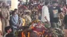 Nana Patekar: ज्येष्ठ अभिनेते नाना पाटेकर यांना अखेरचा निरोप, शासकीय इतमामात अंत्यसंस्कार